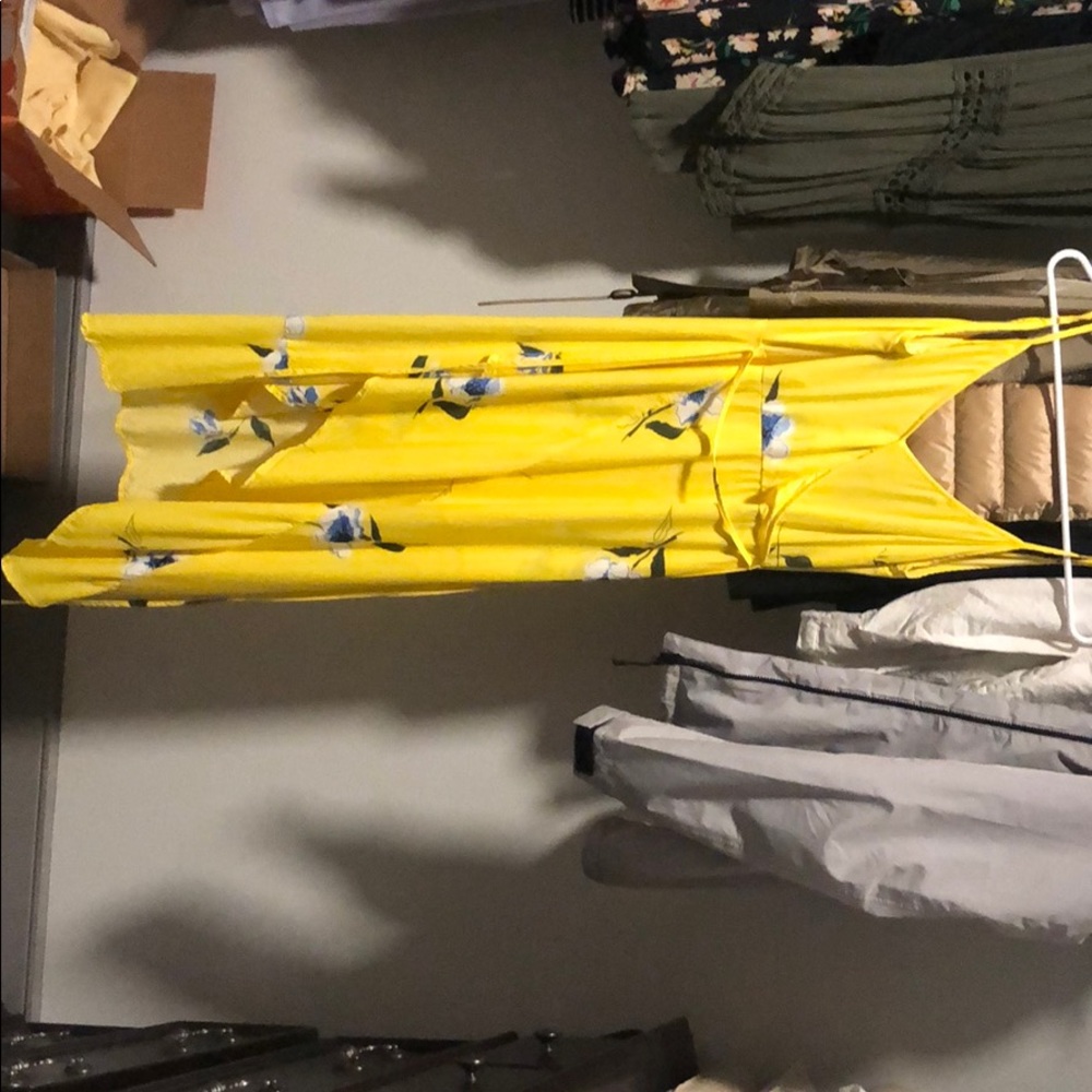 Warehouse yellow flower dress US size 4